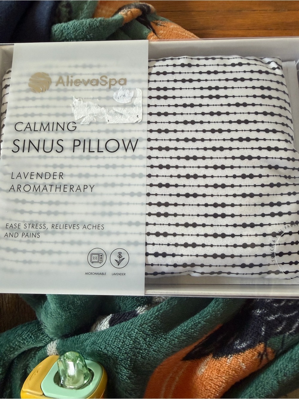 Calming Sinus Pillow - White with Black Dot Stripe